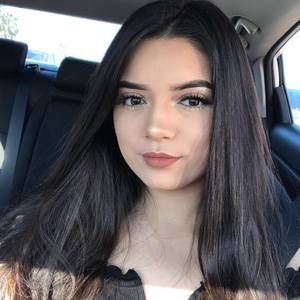 Meet your Posher, Monica